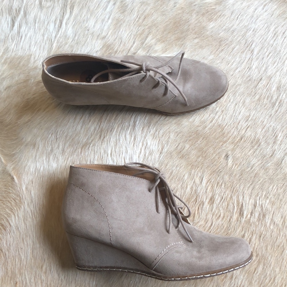 Franco Sarto suede wedge booties